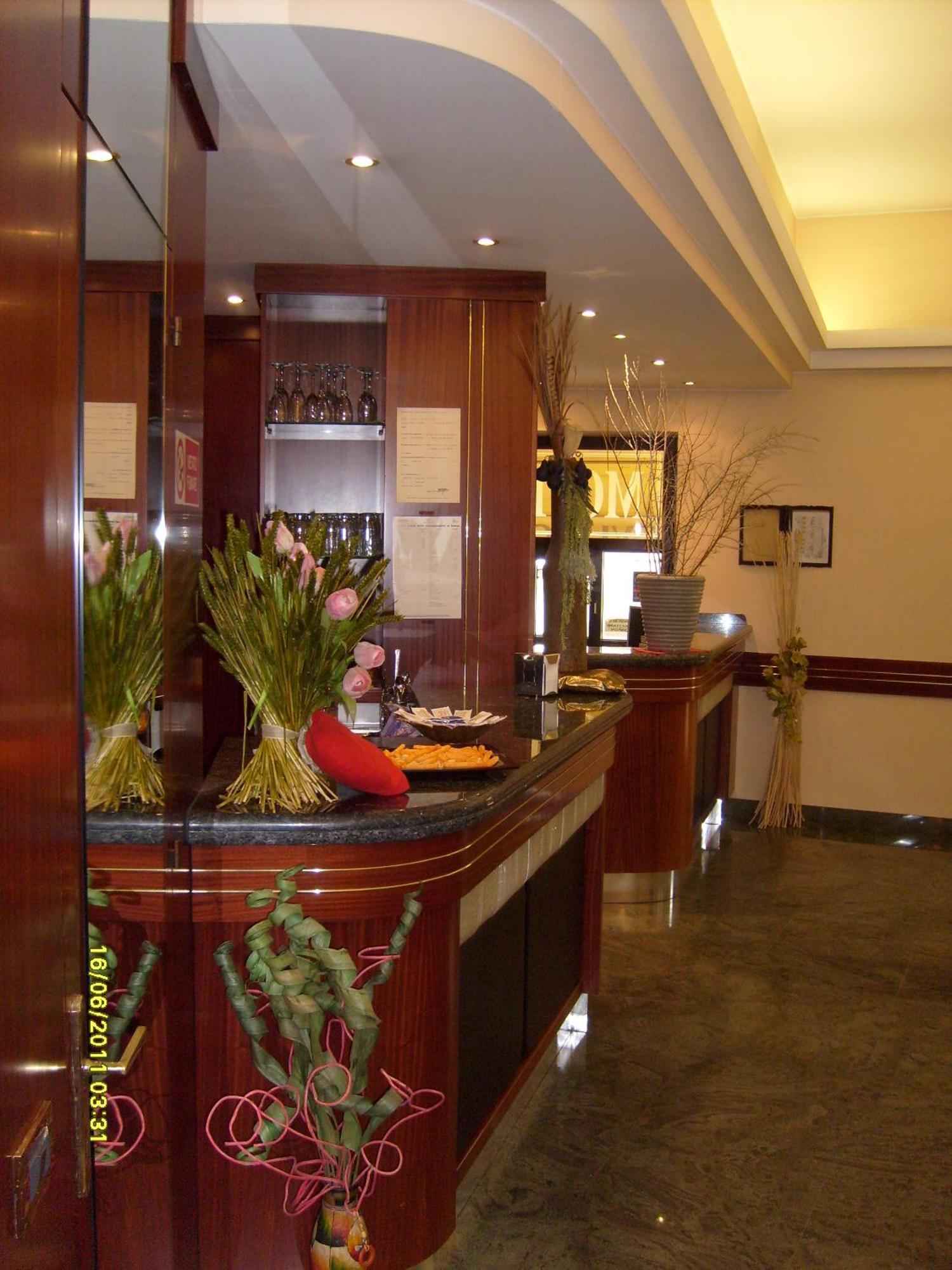 Hotel Motel Flower Novi Ligure Extérieur photo